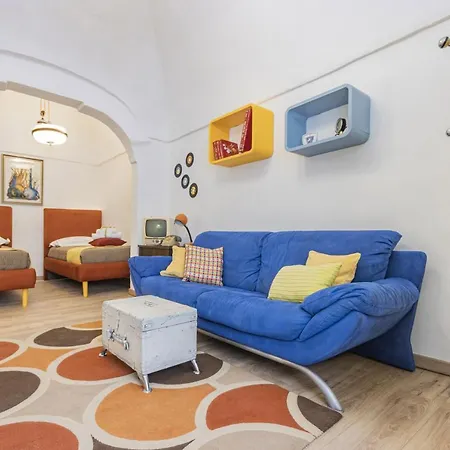 House With Amazing Sea View Полиньяно-а-Маре